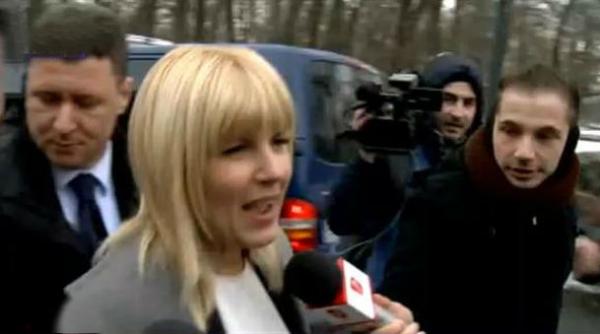 elena udrea a ajuns la dna procurorii pot dispune retinerea fostului ministru