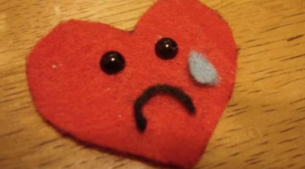 trist unul din doi romani sarbatore te valentine s day acasa