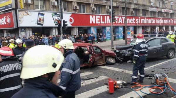 accident piata romana