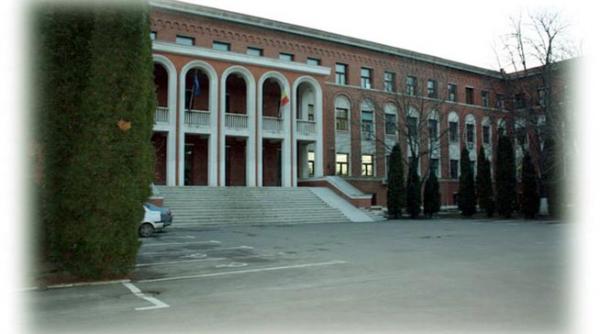 implanturi cardiace din poliuretan realizate la institutul petru poni din iasi