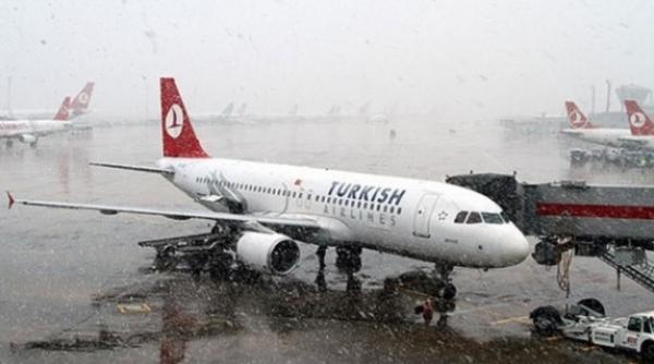 turkish airlines anuleaza curse aeriene din cauza conditiilor meteo nefavorabile