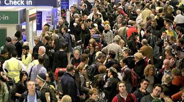 atentionare de calatorie inchiderea companiei aeriene ce fac romanii care au bilete de avion deja cumparate