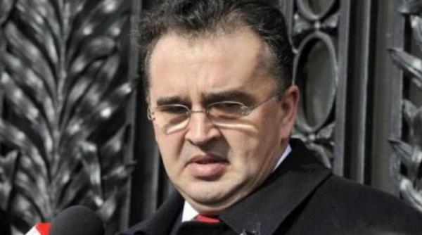 oprisan dosarul referendumul este unul politic in sua cetatenii sunt aduti la vot cu autocarul