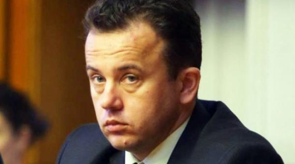 ministrul liviu pop comisarul european sa organizeze o comisie de dialog abia apoi sa se pronunte cu privire la situatia romaniei