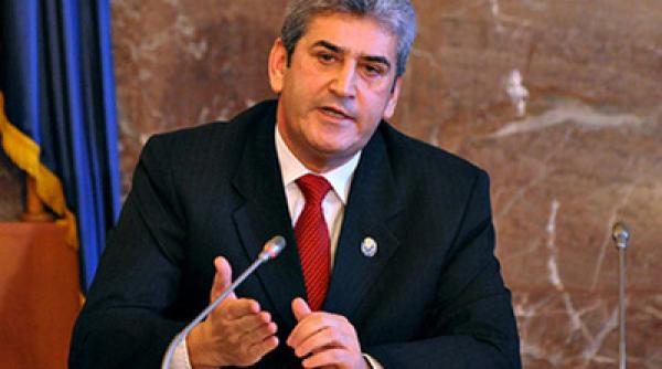 gabriel oprea noi sprijinim guvernul actual e o logica simpla si de bun simt nu dai jos un guvern din care faci parte