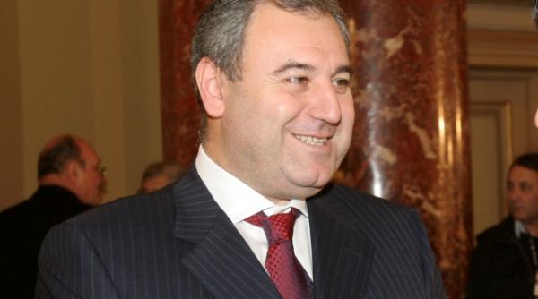 bani carati cu sacosa dorin cocos dezvaluie cum se impartea spaga pentru despagubiri