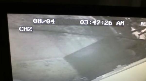 este un miracol ce au surprins camerele de supraveghere langa casa unui preot video