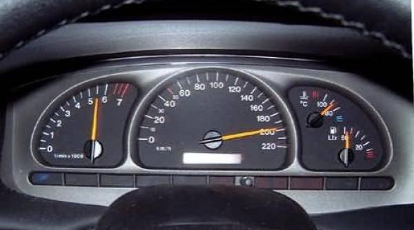 pentru ce a primit un sofer o amenda de 54 000 de euro