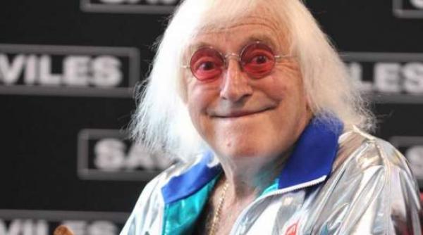 de invidiat pensionar 60 de ani platit sa faca sex