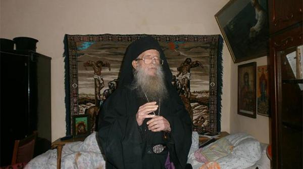 parintele mina dumnezeu cel care l a crestinat in inchisoare pe nicolae steinhardt