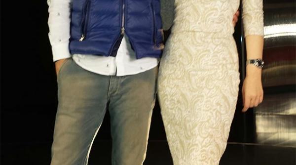 dan negru colectioneaza obiecte din decorul emisiunilor pe care le prezinta