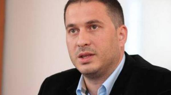 seful opc constanta retinut mihai perifan a fost prins in flagrant dand mita unui politist