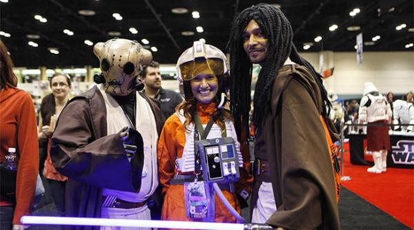 luke skywalker si printesa leia vin la star wars celebration in aprilie la anaheim