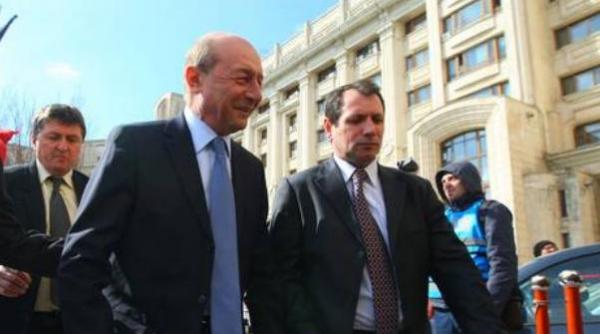 basescu asteptat la parchet fostul presedinte trebuie sa se prezinte azi in fata procurorilor