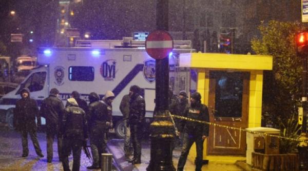 explozie la sediul unui saptamanal din istanbul o persoana a murit trei au fost ranite