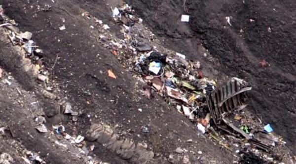 omul care aduce moartea cutia neagra a avionului germanwings scoate la iveala prabusirea intentionata a aparatului