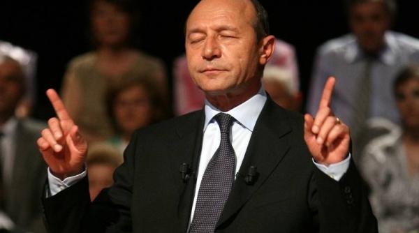 basescu atac la baioneta de la scrovistea impotriva sua