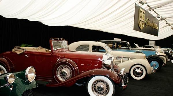 sam 2015 masini fete si spectacol salon auto moto cu black friday