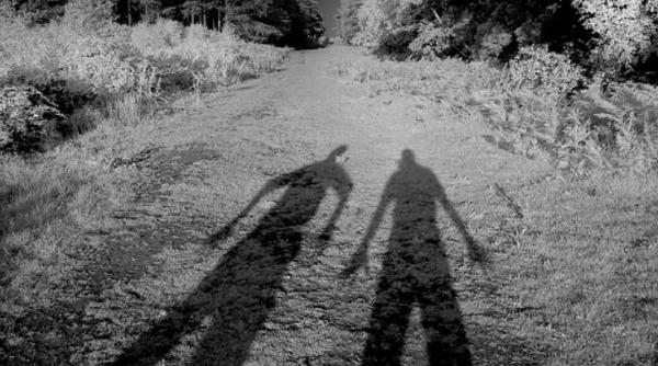 guvernul britanic acuzat ca ascunde adevarul despre extraterestri