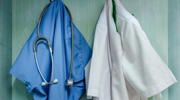 o reteta pentru moarte sigura tara fara doctori spitale la care sunt arondati sute de mii de romani functioneaza in regim de avarie