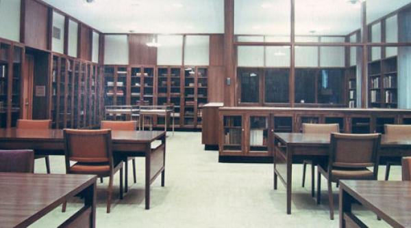 iasi capitala inculturii un iesean din doi nu s a atins de o carte doar unul din 17 citeste pentru multi simbolul cultural este palas mall