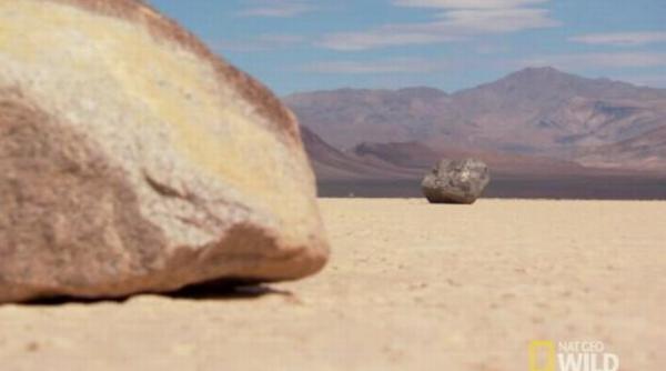 fenomen incredibil in cea mai arida zona desertica din sua oamenii de stiinta nu au gasit nicio explicatie video