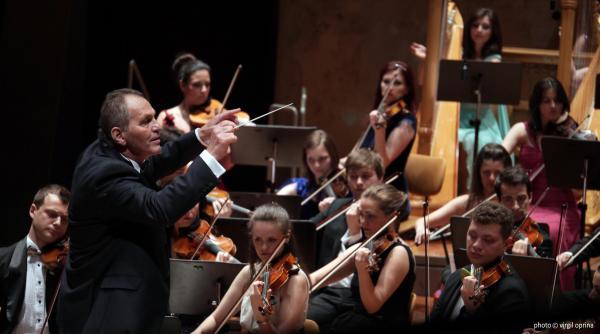 ceaikovski in love la ateneu