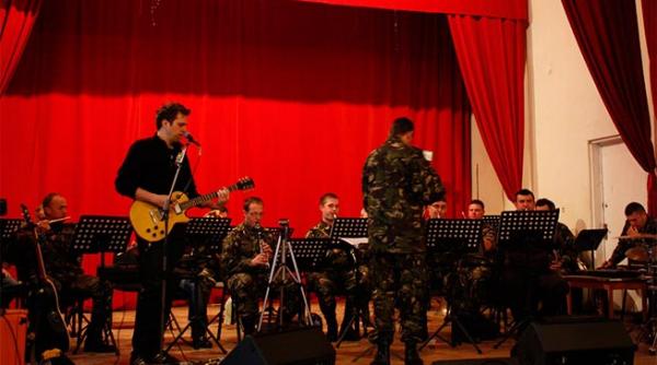 concertul byron electric marching band pe hbo