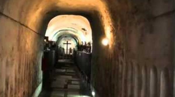 scena terifianta intr o manastire din palermo ce au filmat oamenii de stiinta in catacombele calugarilor capucini video