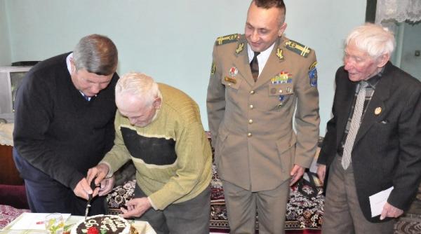 veteran de razboi la 95 de ani familia si aerul curat m au tinut in viata si mi au dat putere