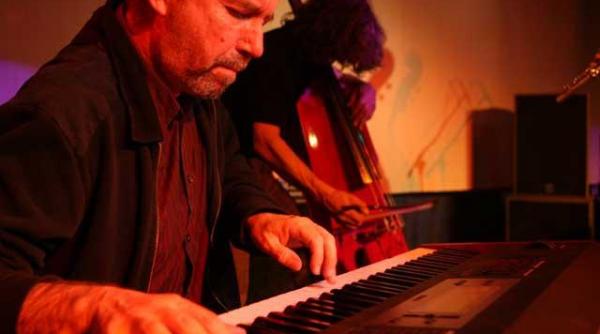 ziua internationala a jazz ului aniversata si la bucuresti