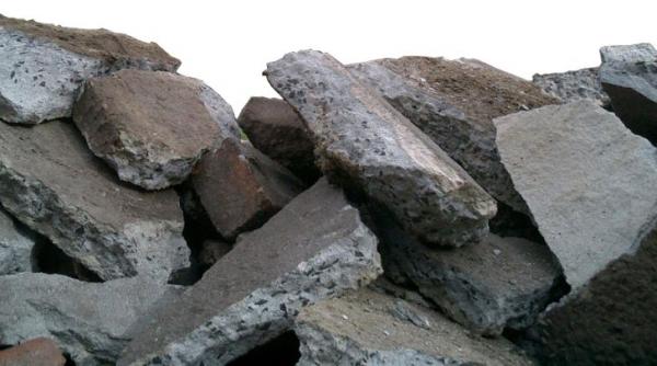 mae nu exista vreo confirmare oficiala referitoare la existenta vreunui cetatean roman printre victime