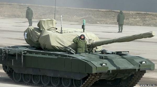 rusia sarbatoreste victoria din al doilea razboi mondial cu noua generatie de tancuri t 14 armata
