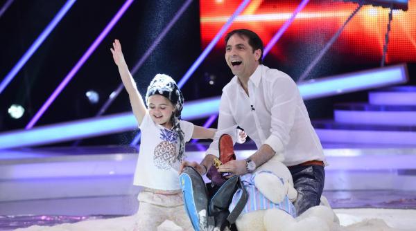 o fetita face ingerasi din cenusa cu dan negru joi la next star