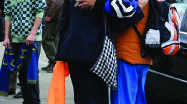 dez iluzia zilei turnati de clopotel