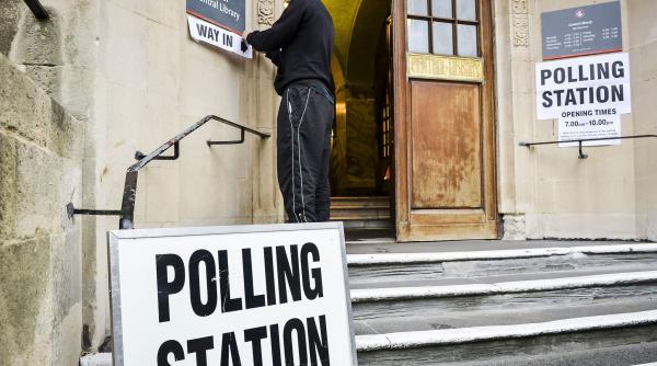 alegeri britanice cu mize romanesti