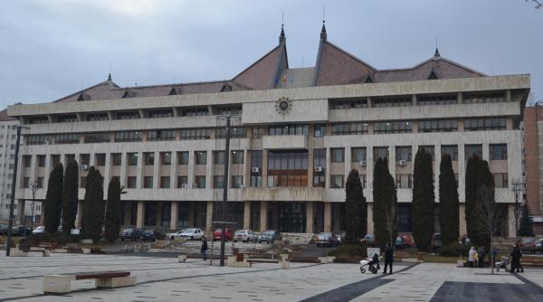 primarul si viceprimarul din miercurea ciuc raman in arest la domiciliu