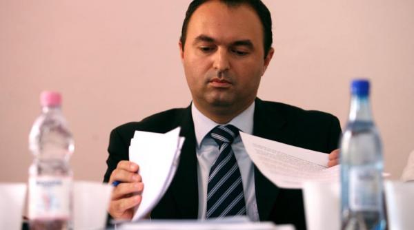 presedintele consiliului judetean iasi cristian adomnitei sub control judiciar