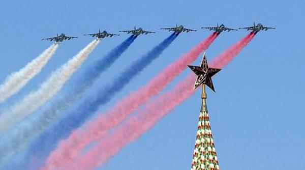 militarii rusi fug din calea razboiului din ucraina