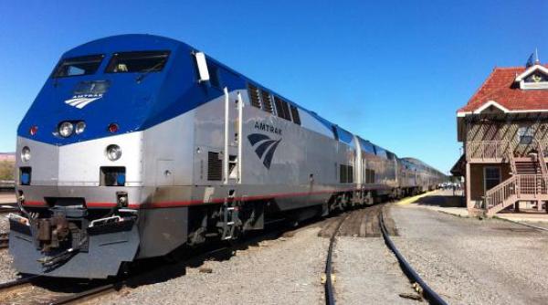 accident feroviar in sua un tren a deraiat la philadelphia