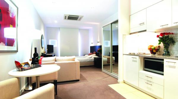 chiria iti plateste rata la banca si mai ramai