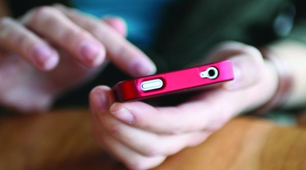 afacerile locale au inceput sa parieze pe telefoanele mobile