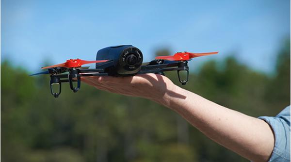 casa alba inchisa din cauza unei drone