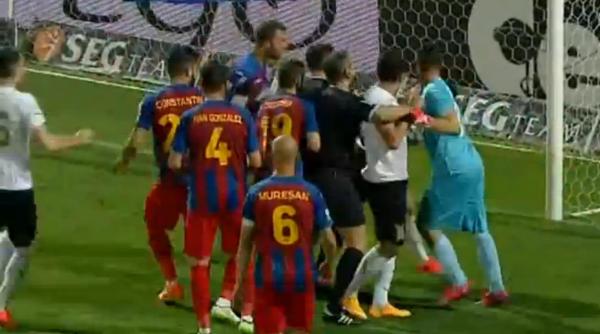 liga 1 patru cartonase rosii patru goluri si multi nervi asa tg mures se impiedica in cursa pentru cucerirea campionatului