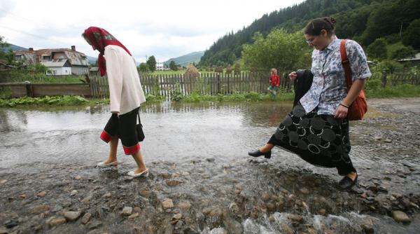 avertizare nowcasting cod galben de furtuna in judetul bistrita nasaud