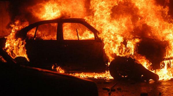 masina adjunctului politiei bistra incendiata la o nunta accident sau razbunare
