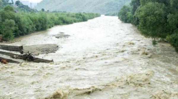 cod rosu de inundatii in nord vestul tarii