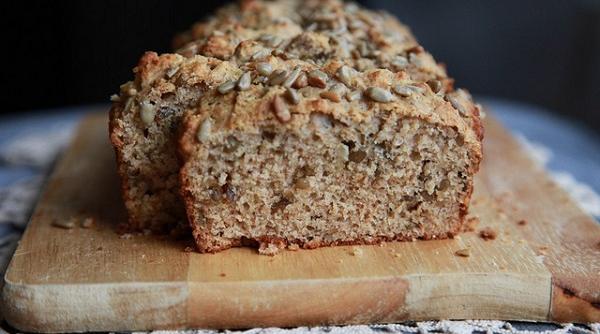 reteta zilei de vineri paine frageda cu tarate ulei si seminte