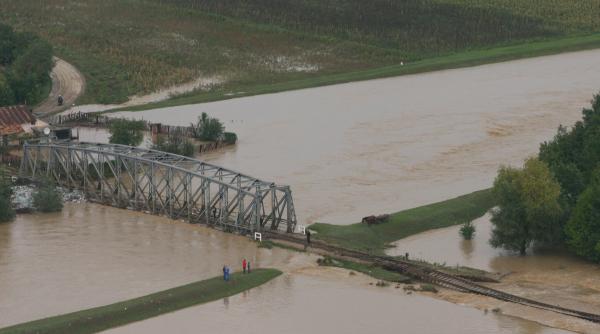 romania lupta cu inundatiile doar pe hartie hartile de hazard sunt la voia intamplarii