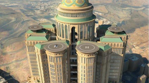 la mecca se construieste un hotel gigantic